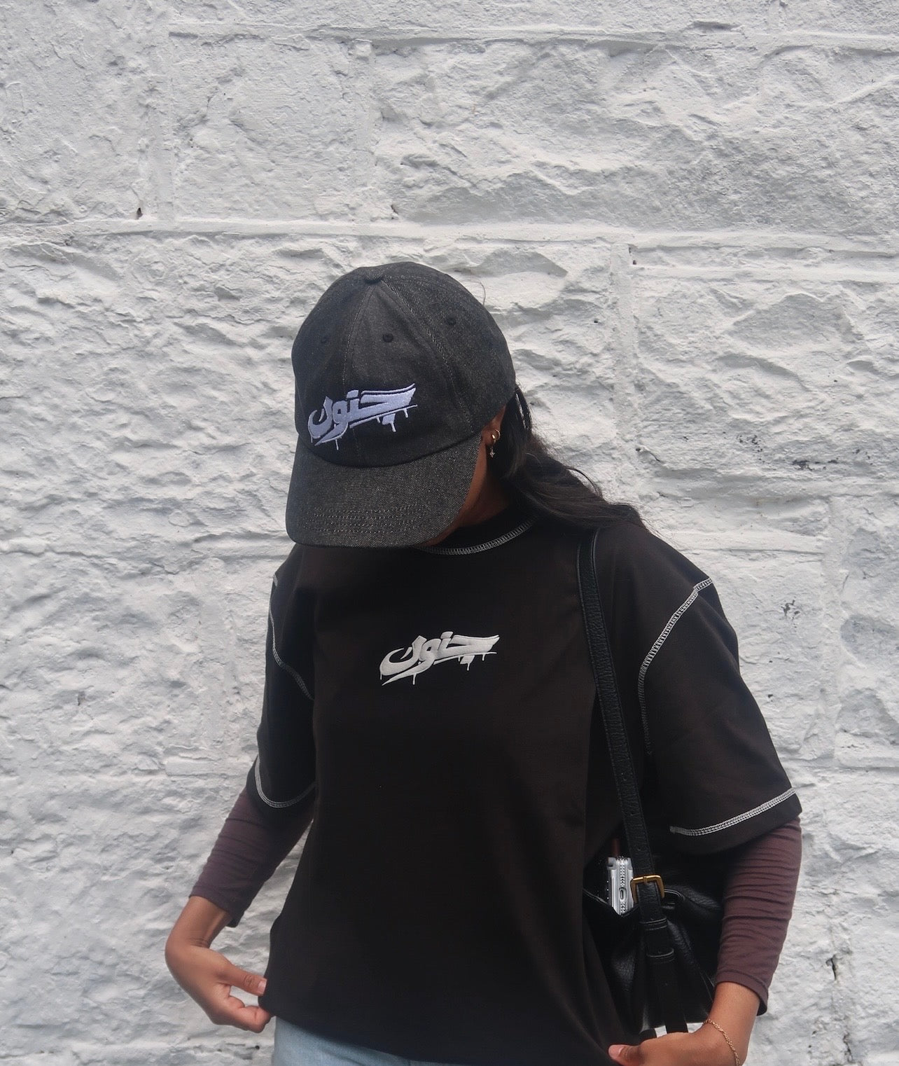Junoon Signature Tee